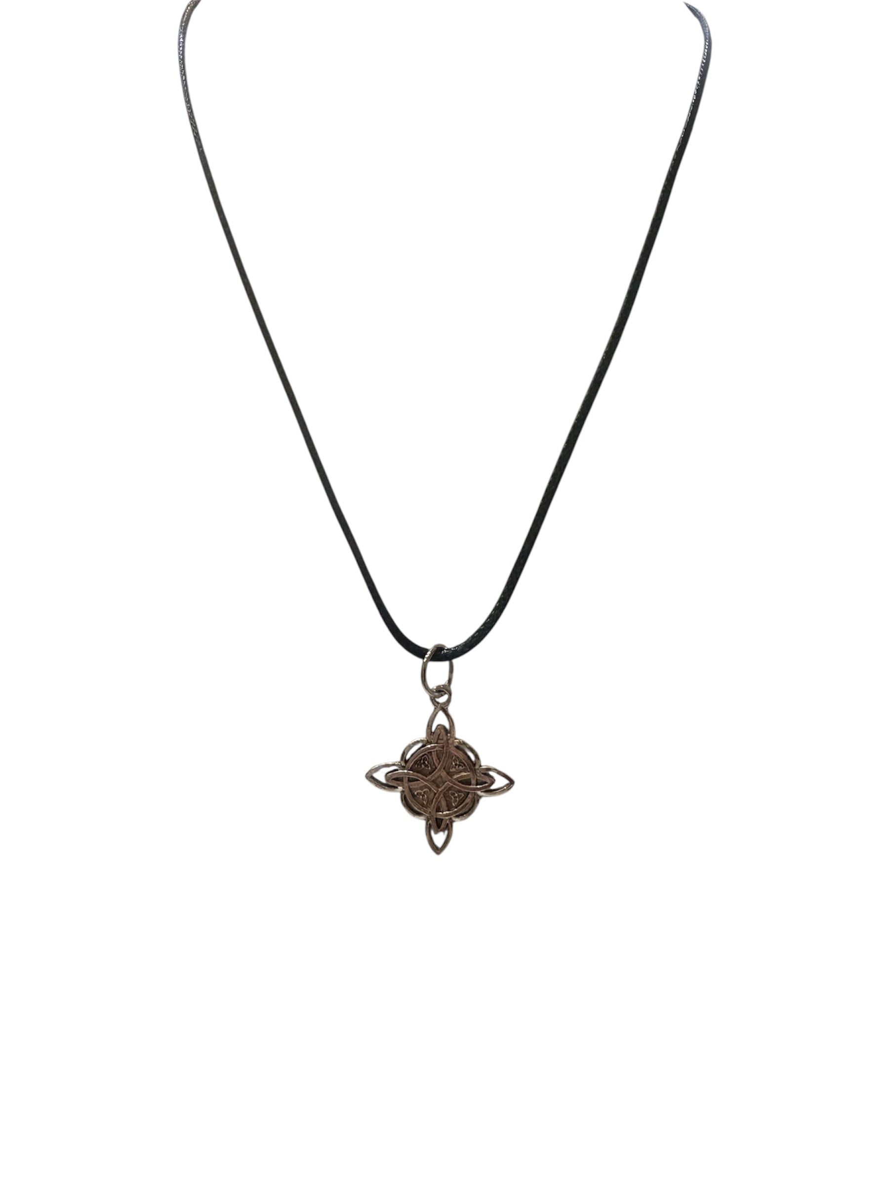 Witch's Knot Necklace